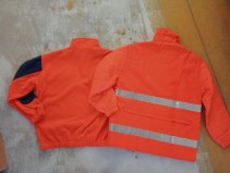 STOCK 5 shirts + 5 pants + 1 uniforms + 1 vest