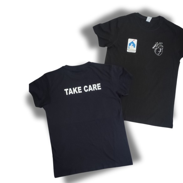 T-SHIRT CON 3 LOGOS